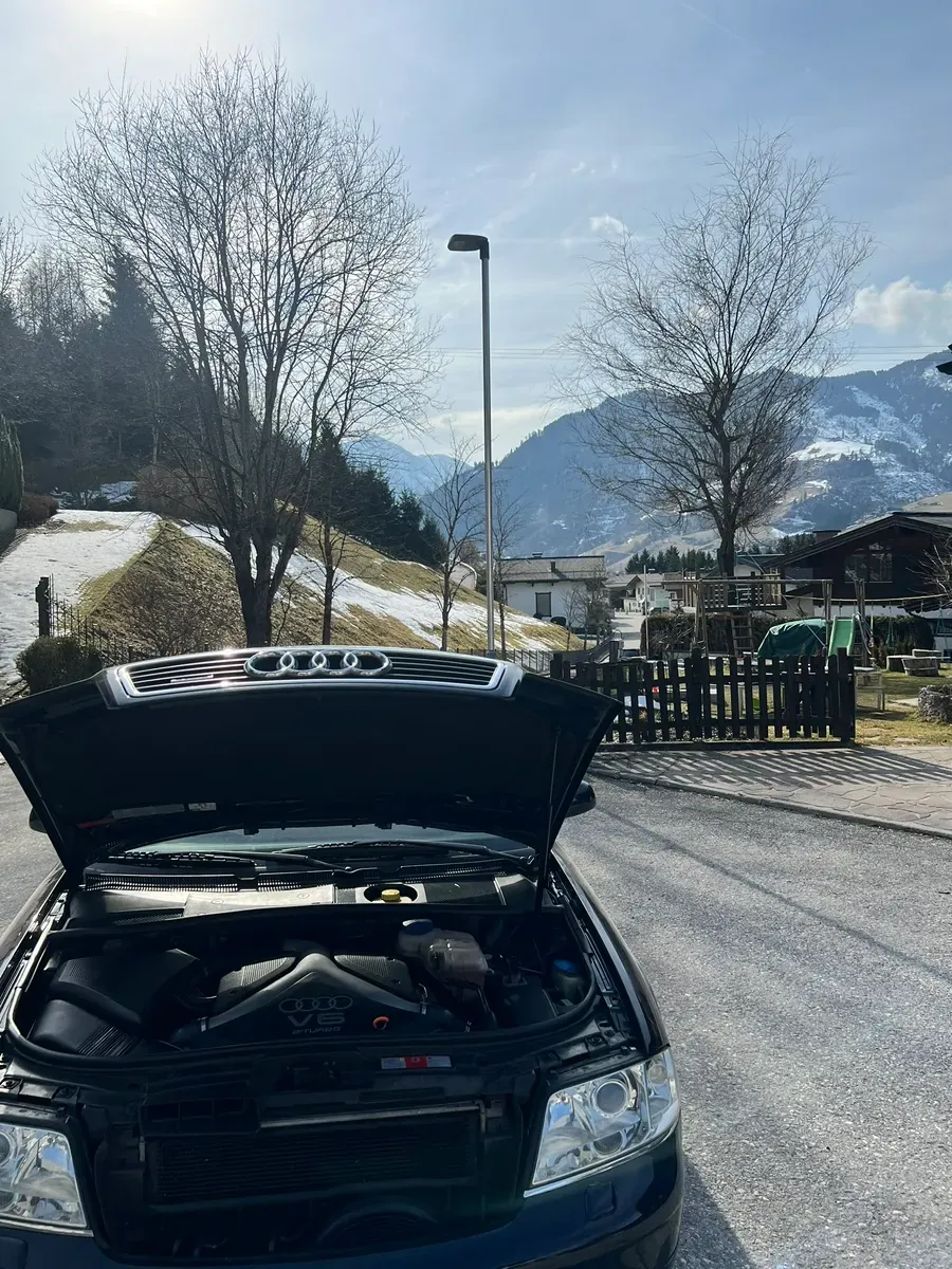 Audi A6 2000 photo 2