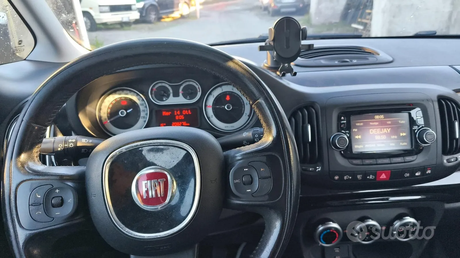 Fiat 500L 2014 photo 2