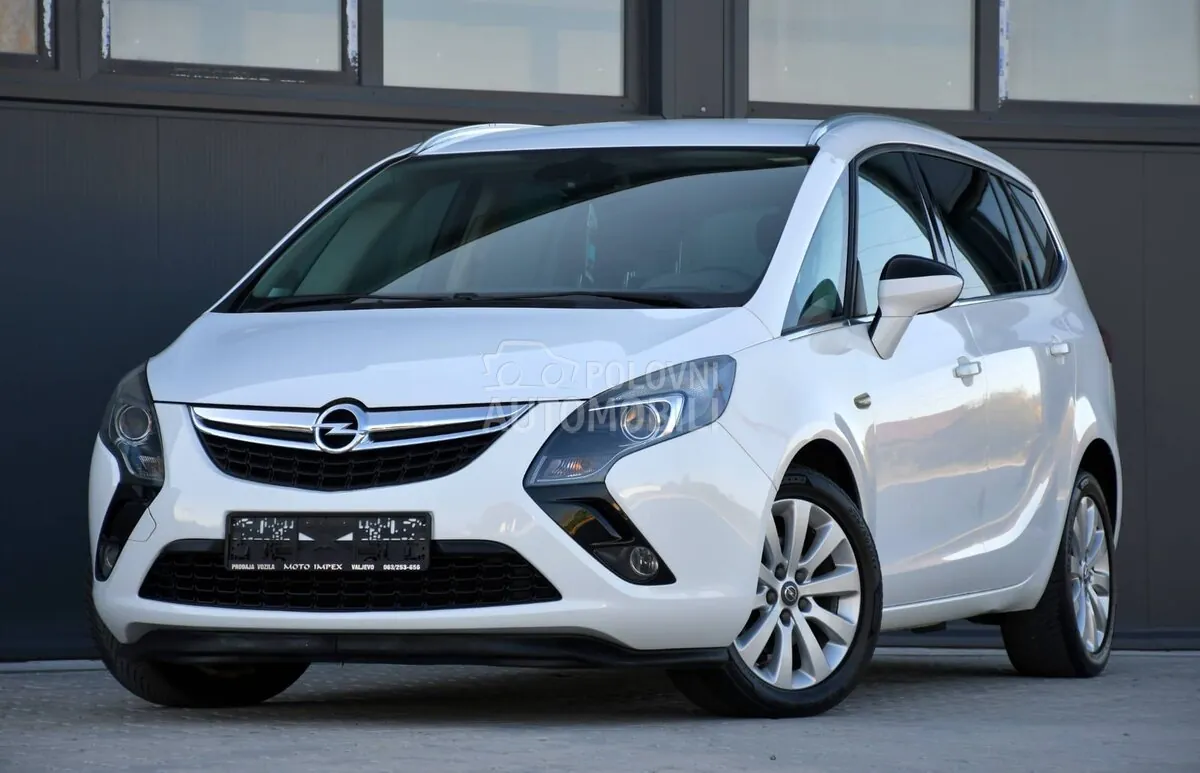 Opel Zafira 2013 photo 2