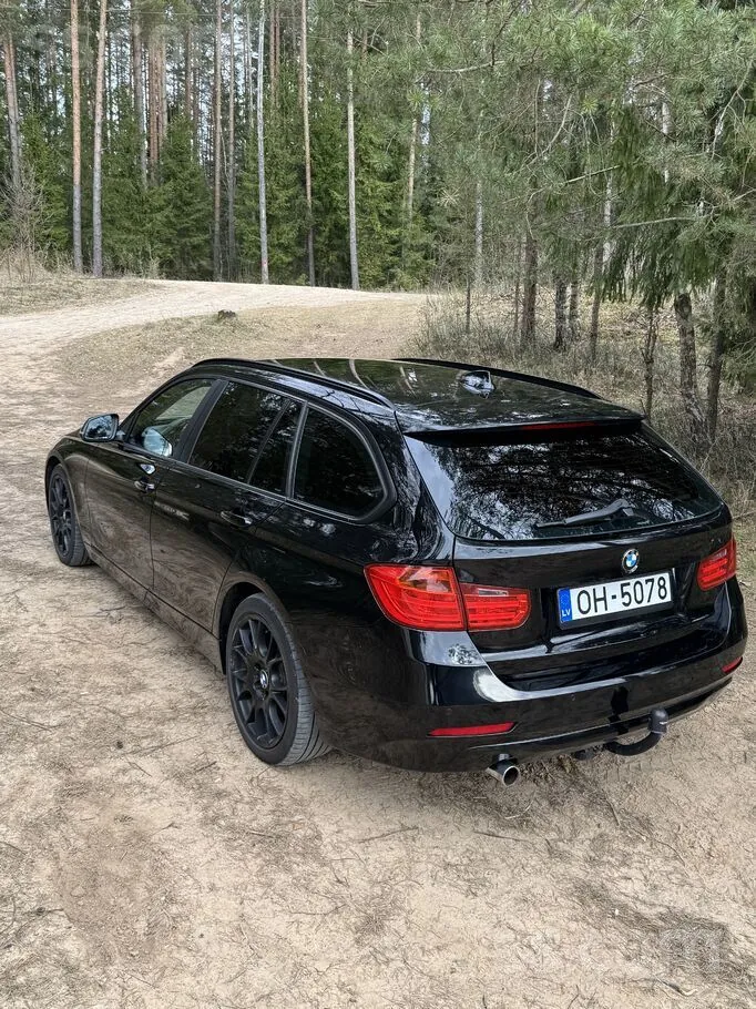 BMW 318 2013 photo 4