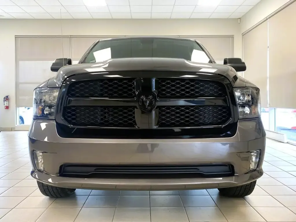 Ram 1500 2023 photo 2