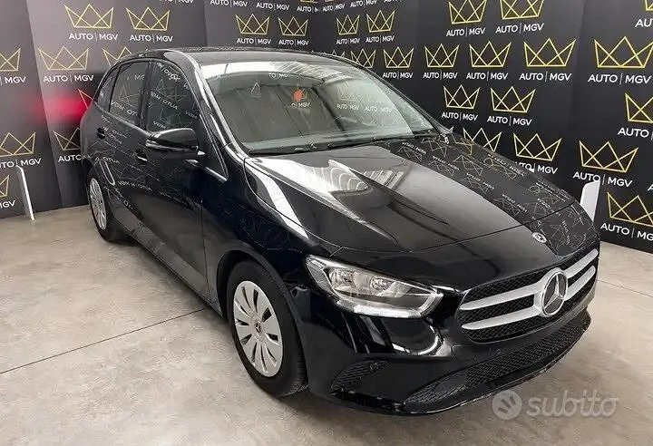Mercedes-Benz B 180 D Executive 2022 photo 3
