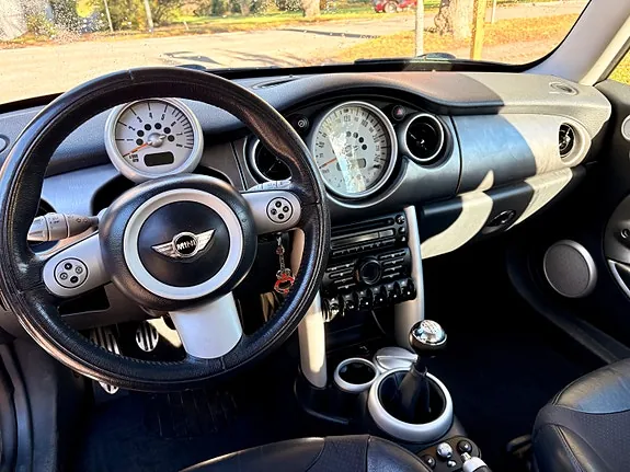 Mini Cooper S 2005 photo 5