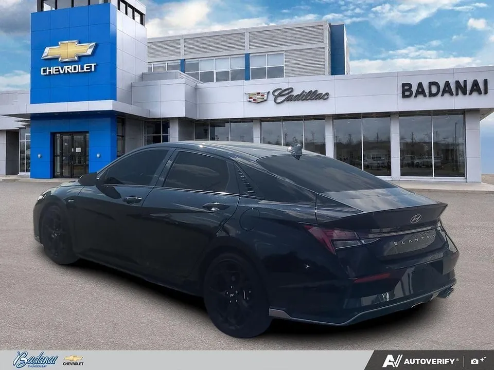 Hyundai Elantra 2025 photo 4
