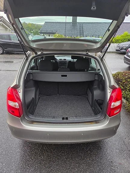 Skoda Fabia 2009 photo 5