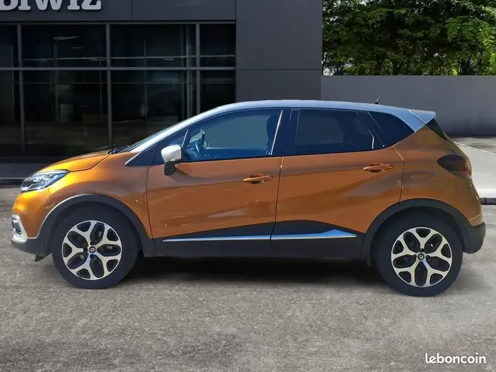 Renault Captur 2018 photo 2