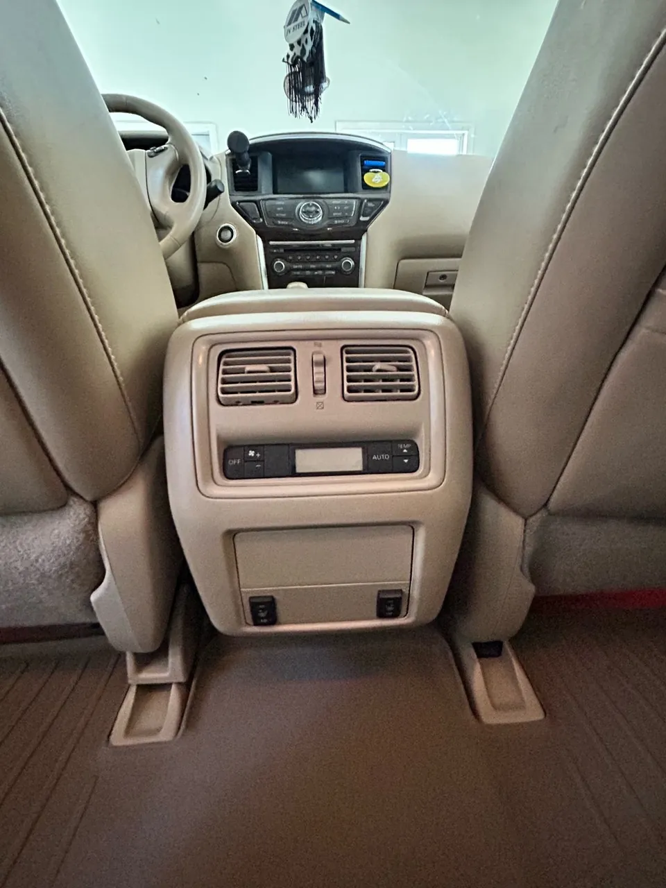 Nissan Pathfinder 2014 photo 5