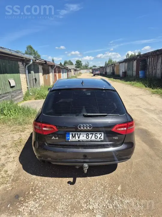 Audi A4 2013 photo 4