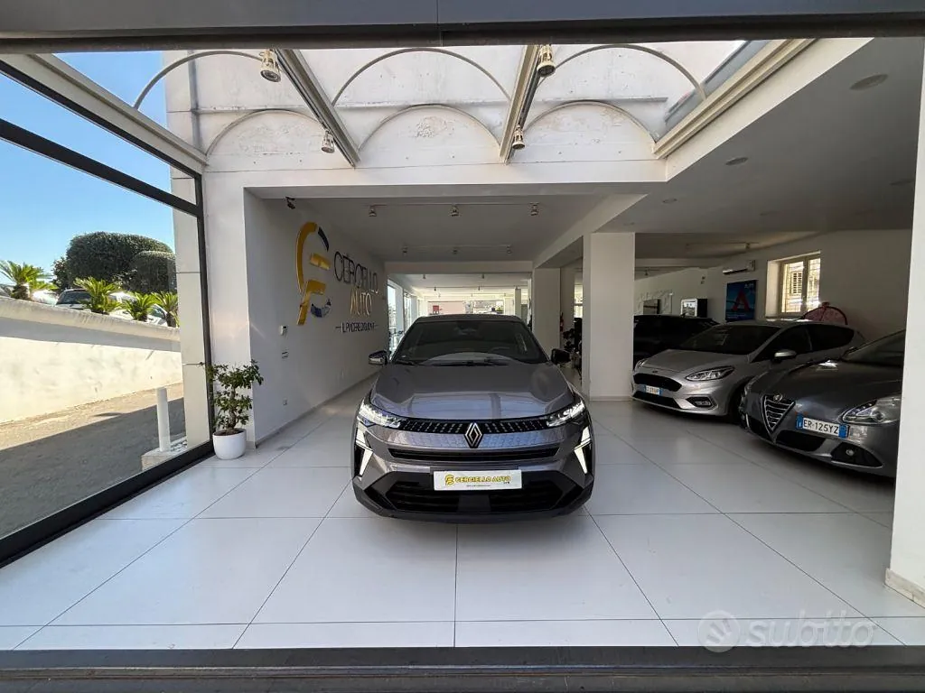 Renault Captur 2026 photo 2