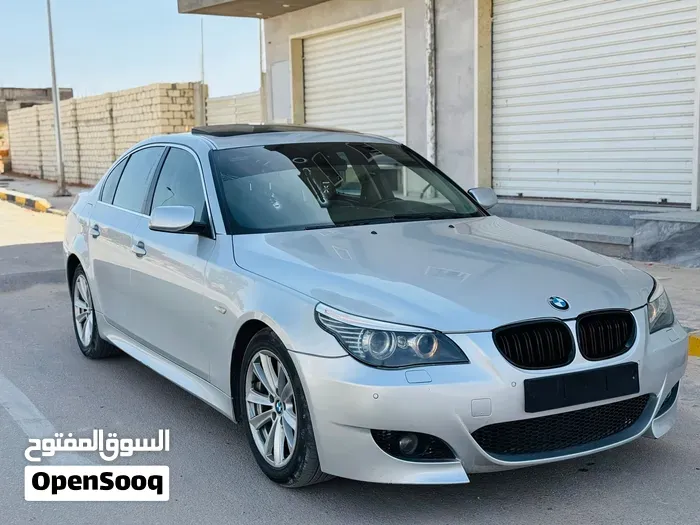 BMW 5 Series 2008 photo 2