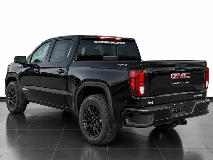 GMC Sierra 1500 2026 photo 3