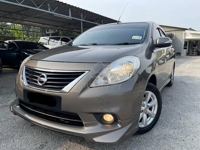 Nissan Almera