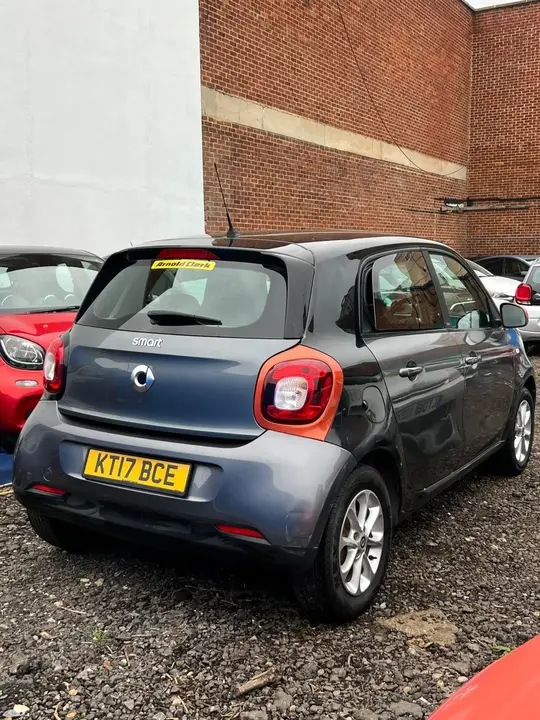 Smart Forfour 2017 photo 3