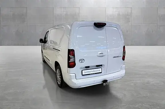 Toyota Proace City 2024 photo 3