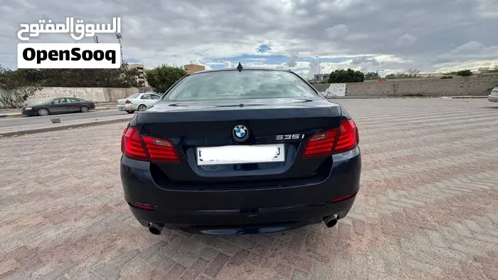 BMW 5 Series 2012 photo 3