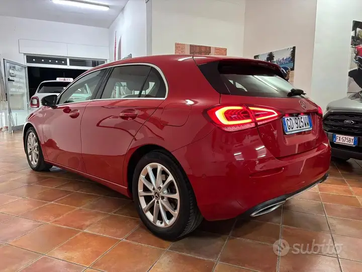 Mercedes-Benz A 180 2019 photo 4