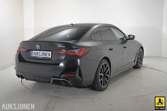 BMW I4 2023 photo 4