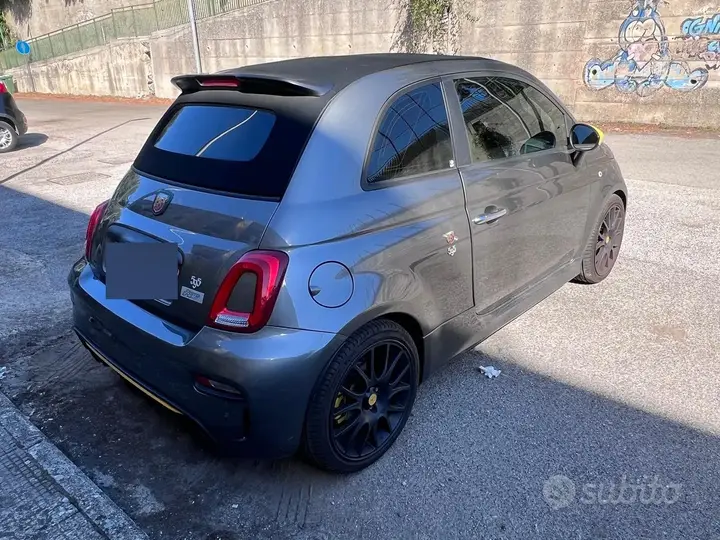 Abarth 500 2018 photo 2