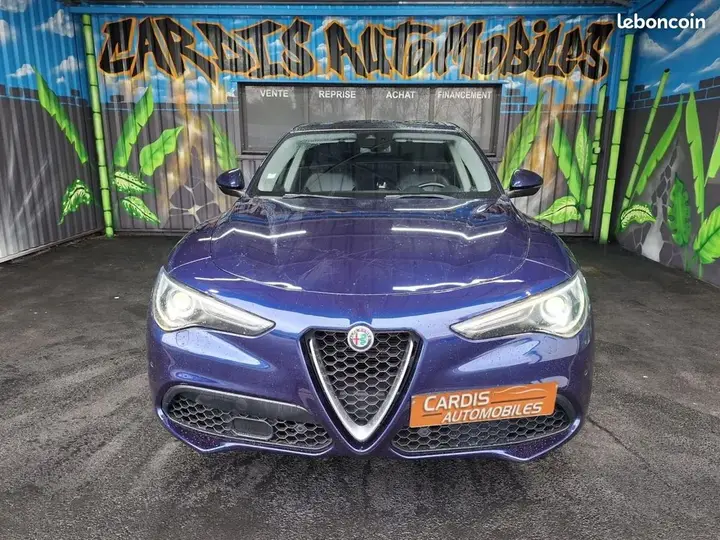 Alfa Romeo Stelvio 2017 photo 3