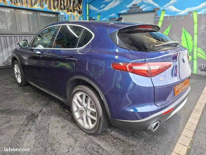 Alfa Romeo Stelvio 2017 photo 4