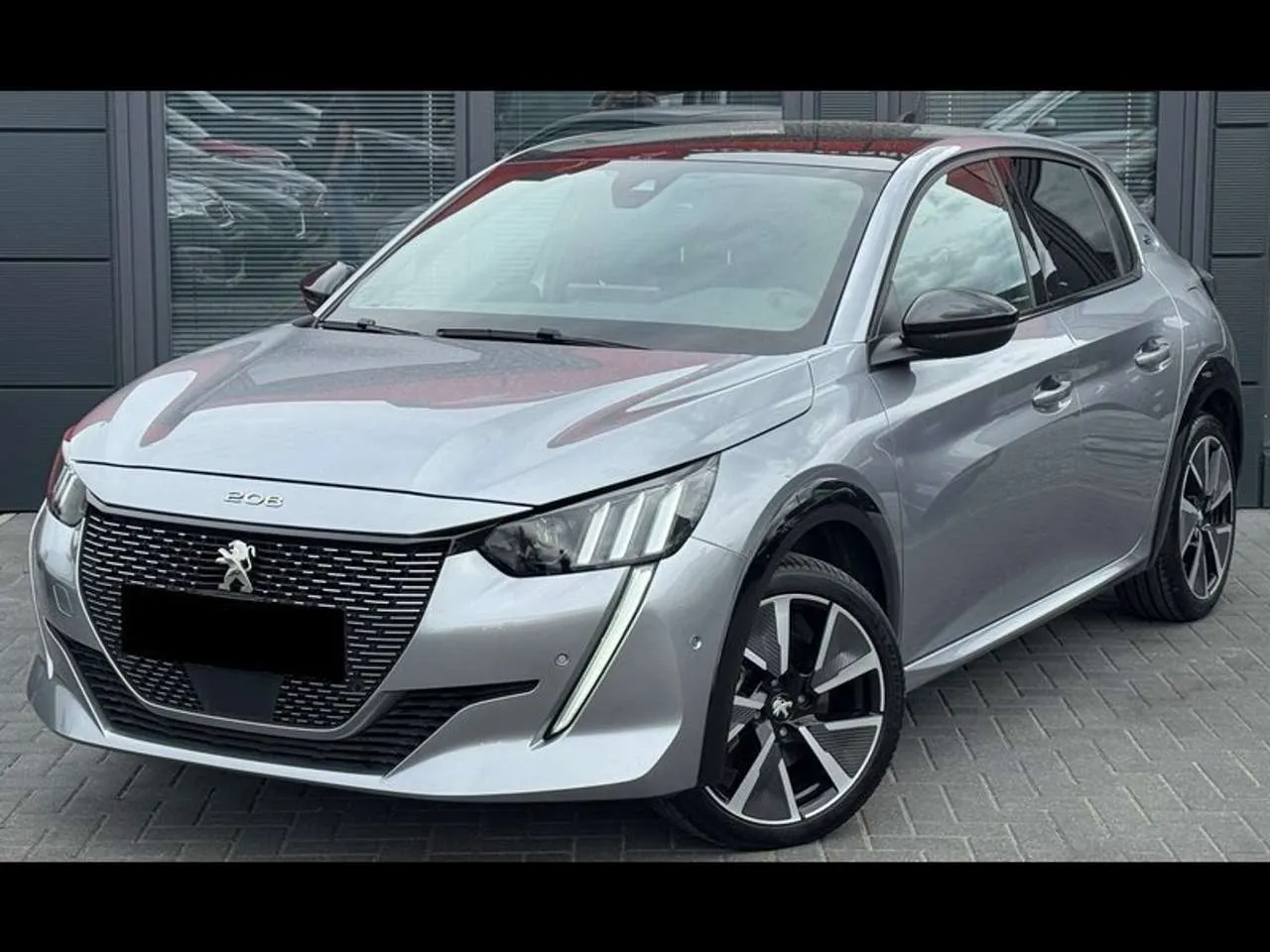 Peugeot 208 2024 photo 2