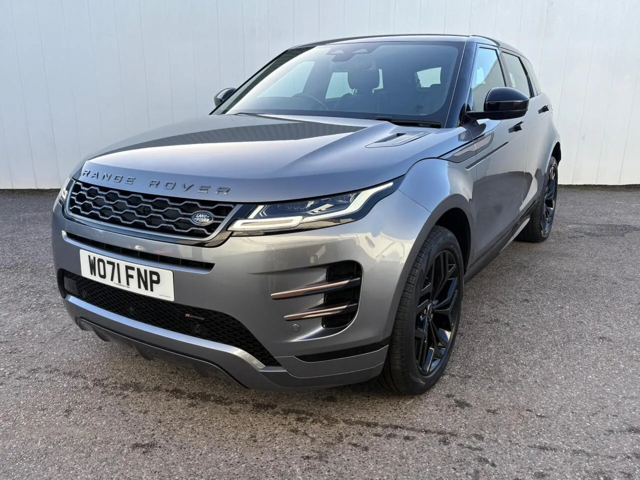 Land Rover Range Rover Evoque 2021 photo 3