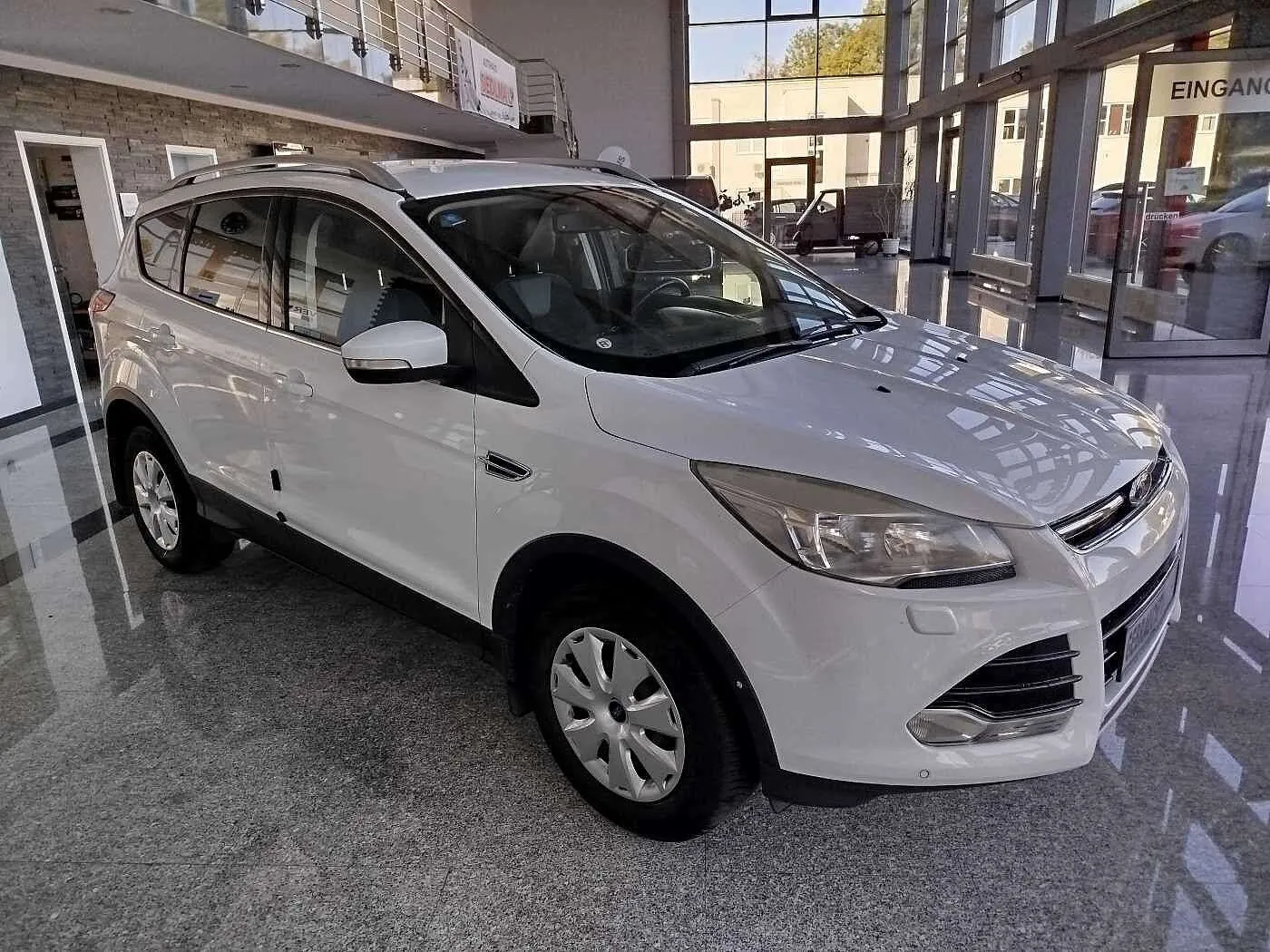 Ford Kuga 2014 photo 3