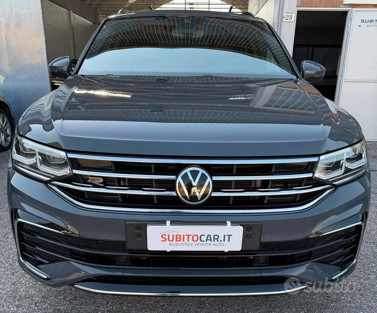 Volkswagen Tiguan 2022 photo 2