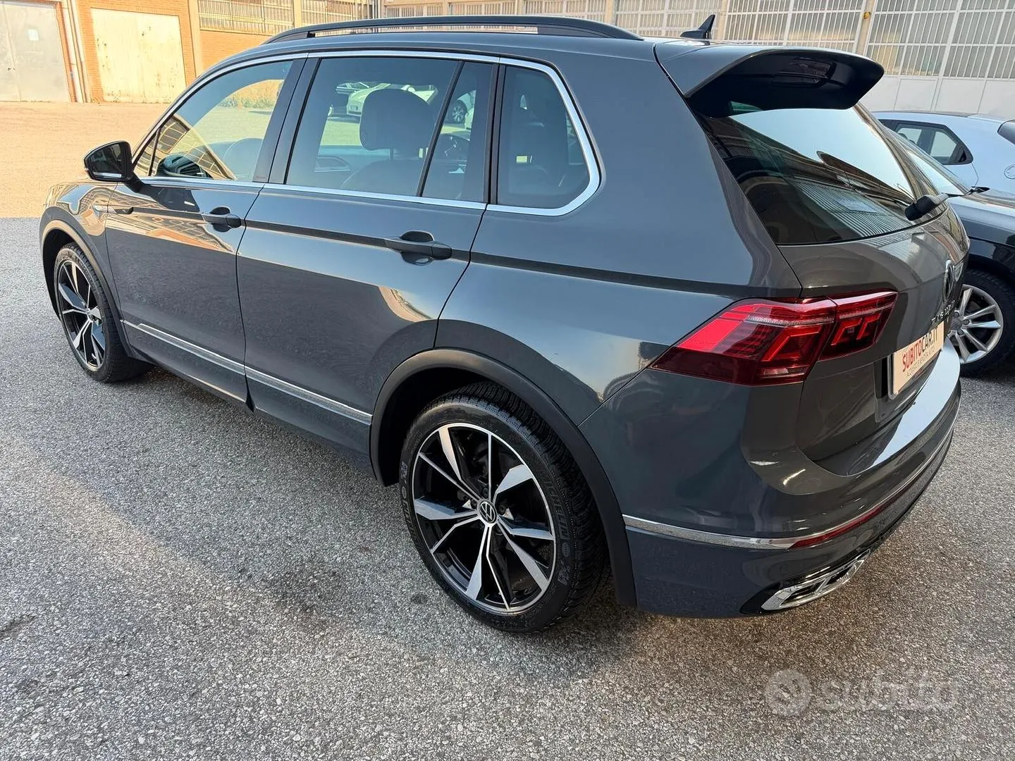 Volkswagen Tiguan 2022 photo 3