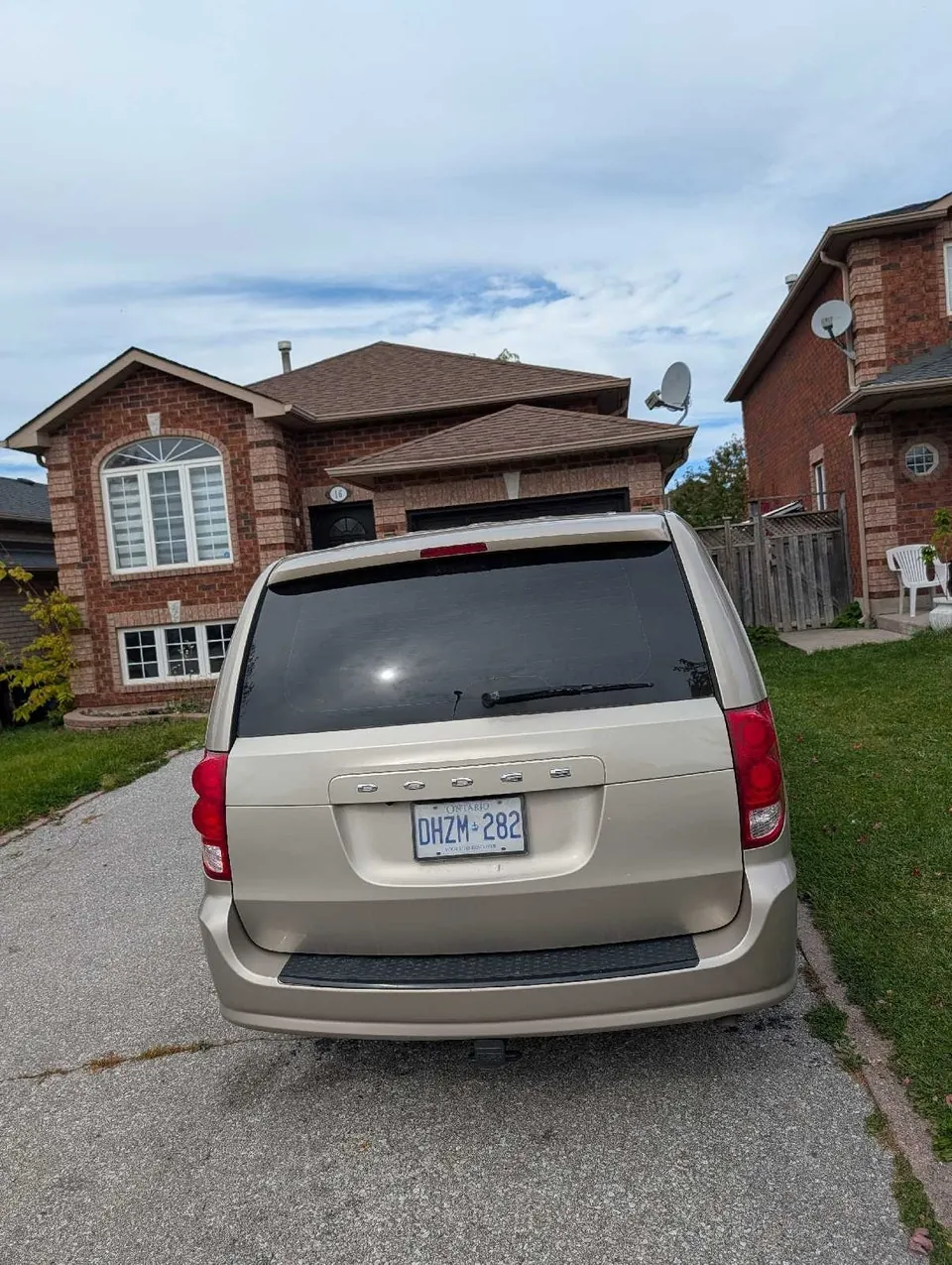 Dodge Grand Caravan 2016 photo 2
