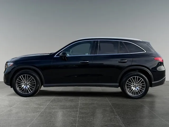 Mercedes-Benz Glc 2025 photo 2