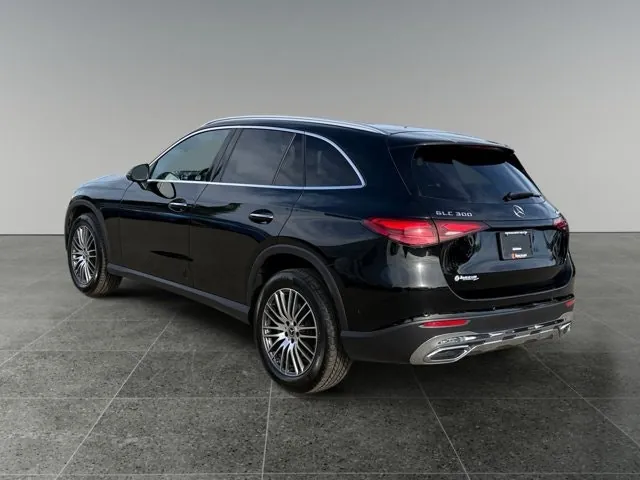 Mercedes-Benz Glc 2025 photo 4