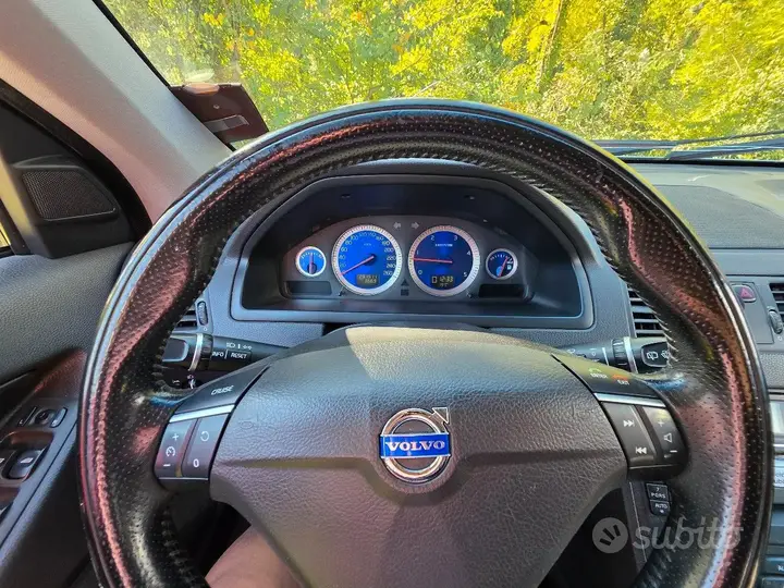 Volvo Xc90 2012 photo 2