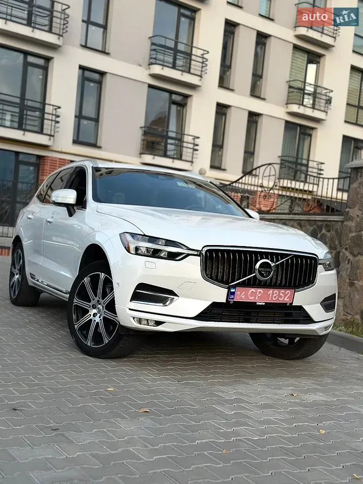 Volvo Xc60 2018 photo 2