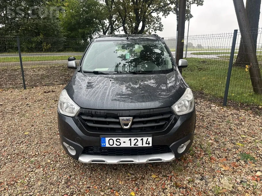 Dacia Lodgy 2015 photo 2
