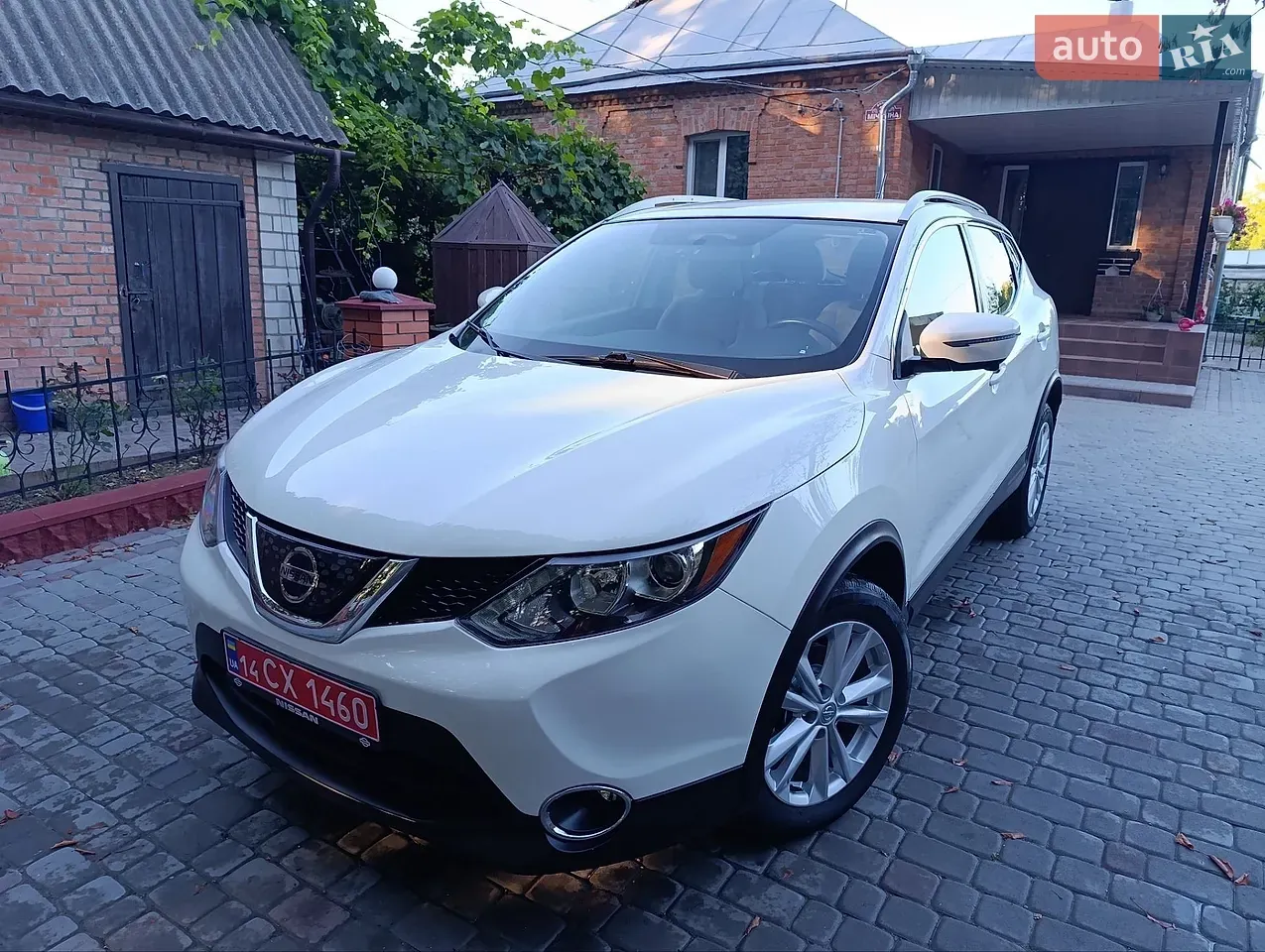 Nissan Rogue Sport 2018 photo 2