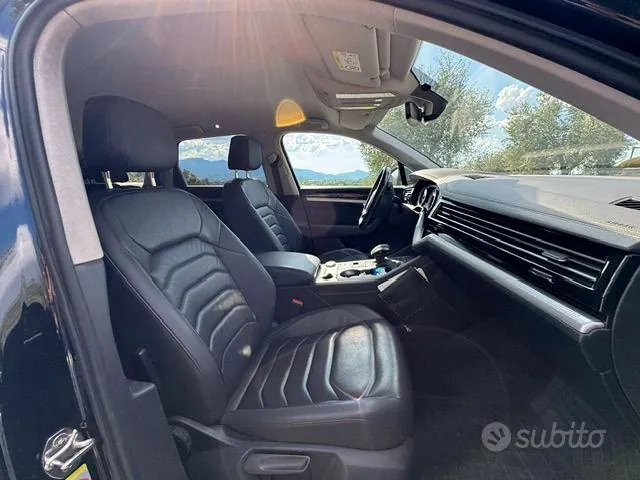 Volkswagen Touareg 2019 photo 5