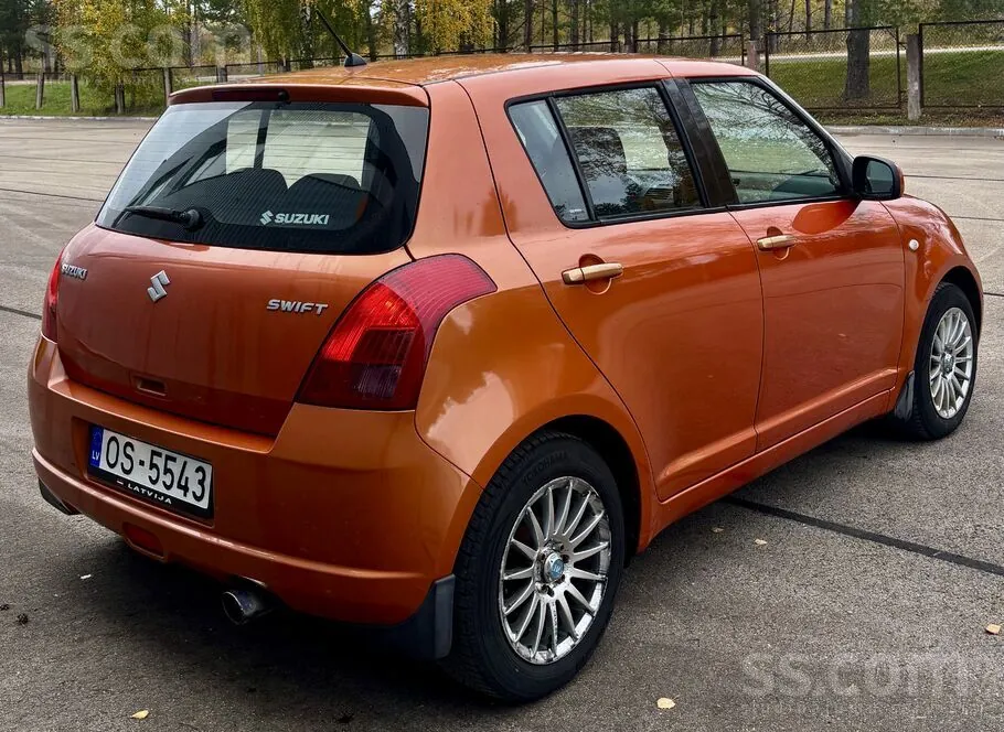 Suzuki Swift 2006 photo 2