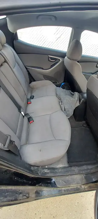 Hyundai Elantra 2012 photo 3