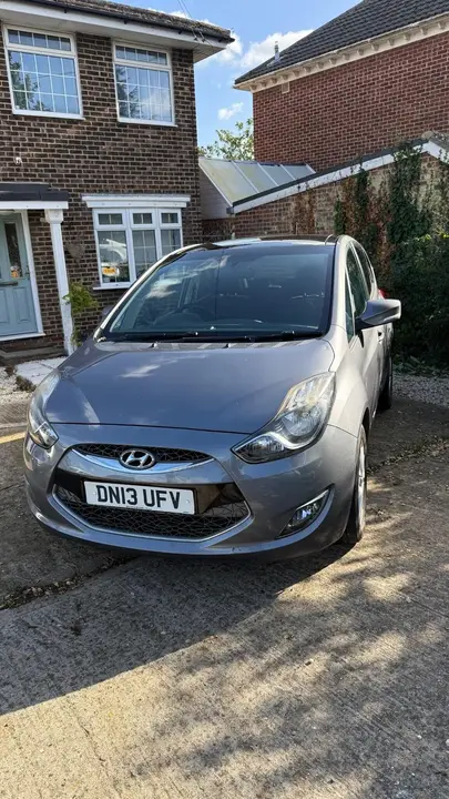 Hyundai Ix20 2013 photo 2