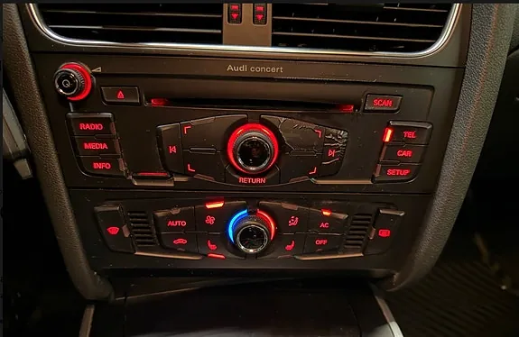 Audi A4 2011 photo 5
