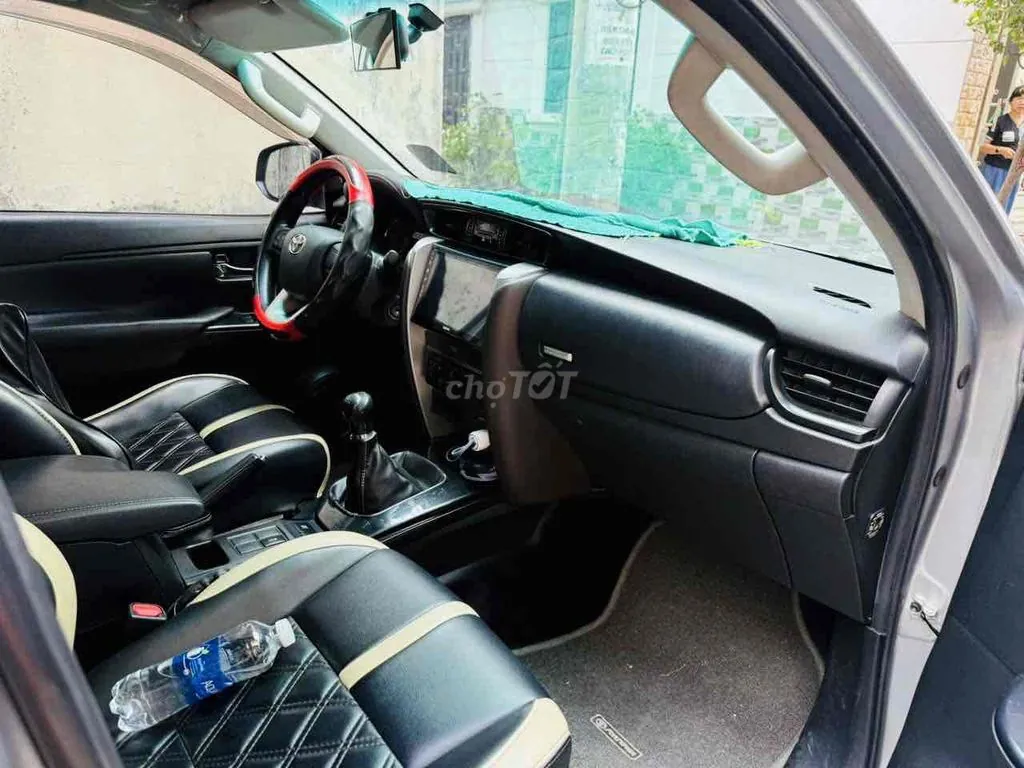 Toyota Fortuner 2018 photo 3