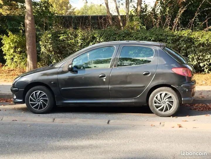 Peugeot 206
