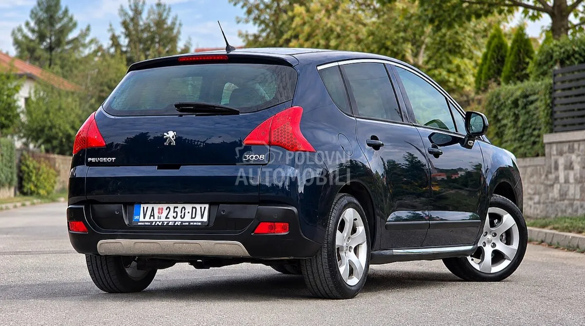 Peugeot 3008 2010 photo 2