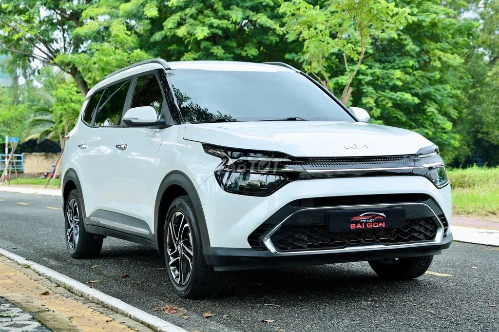 Kia Carens 2024 photo 2