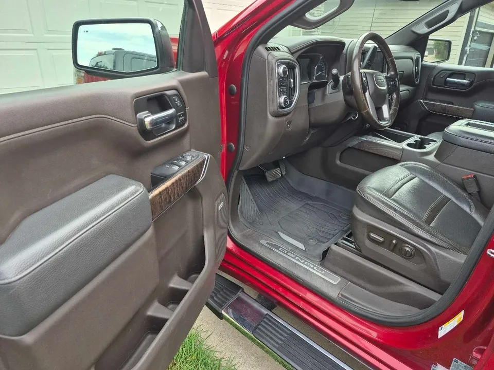 GMC Denali 2022 photo 4