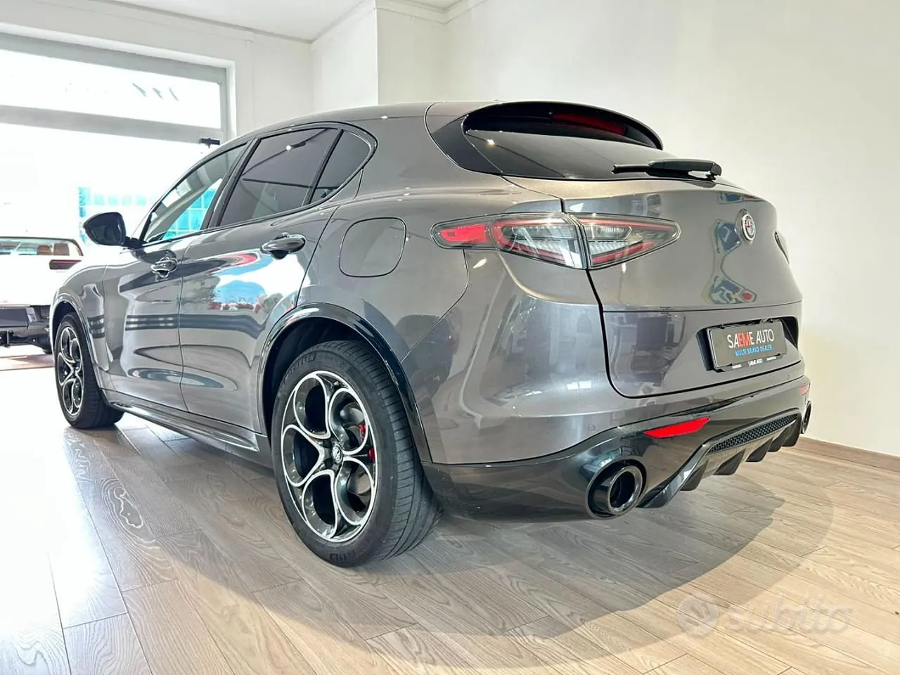 Alfa Romeo Stelvio 2023 photo 2