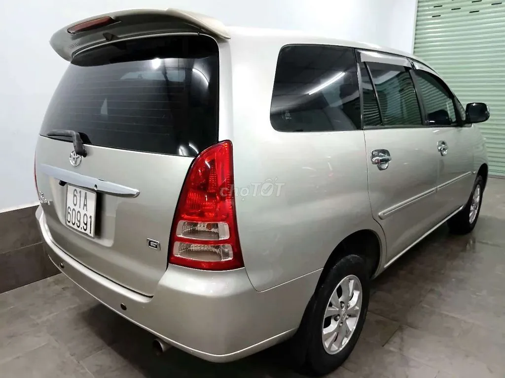 Toyota Innova 2008 photo 4