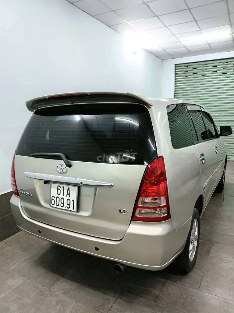 Toyota Innova 2008 photo 3