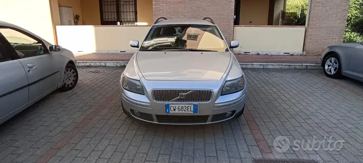 Volvo V50